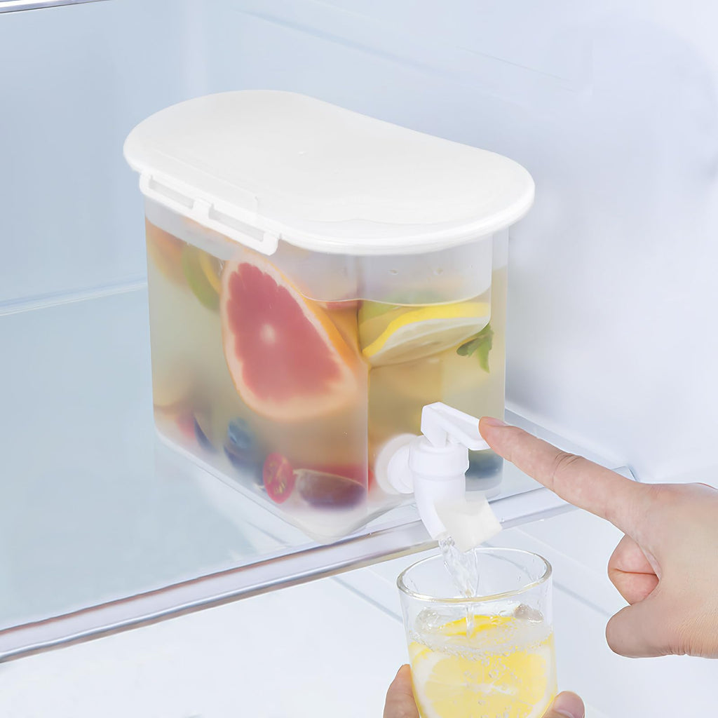 Large Capacity Water Jug with Faucet X642