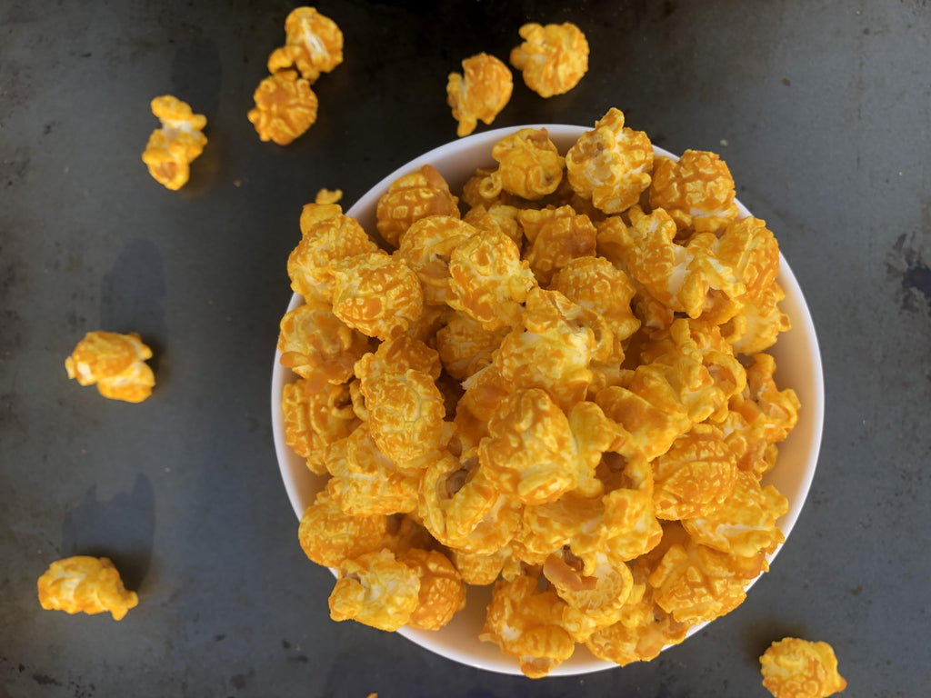 Cheddar Cheese Popcorn 1-Gallon Reusable Plastic Container X94085