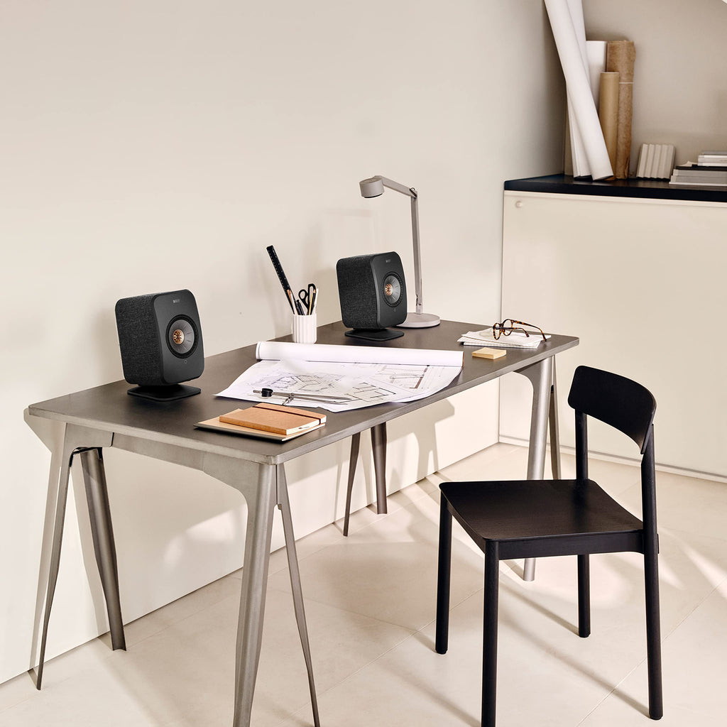 Carbon Black Wireless Bookshelf Speakers L505