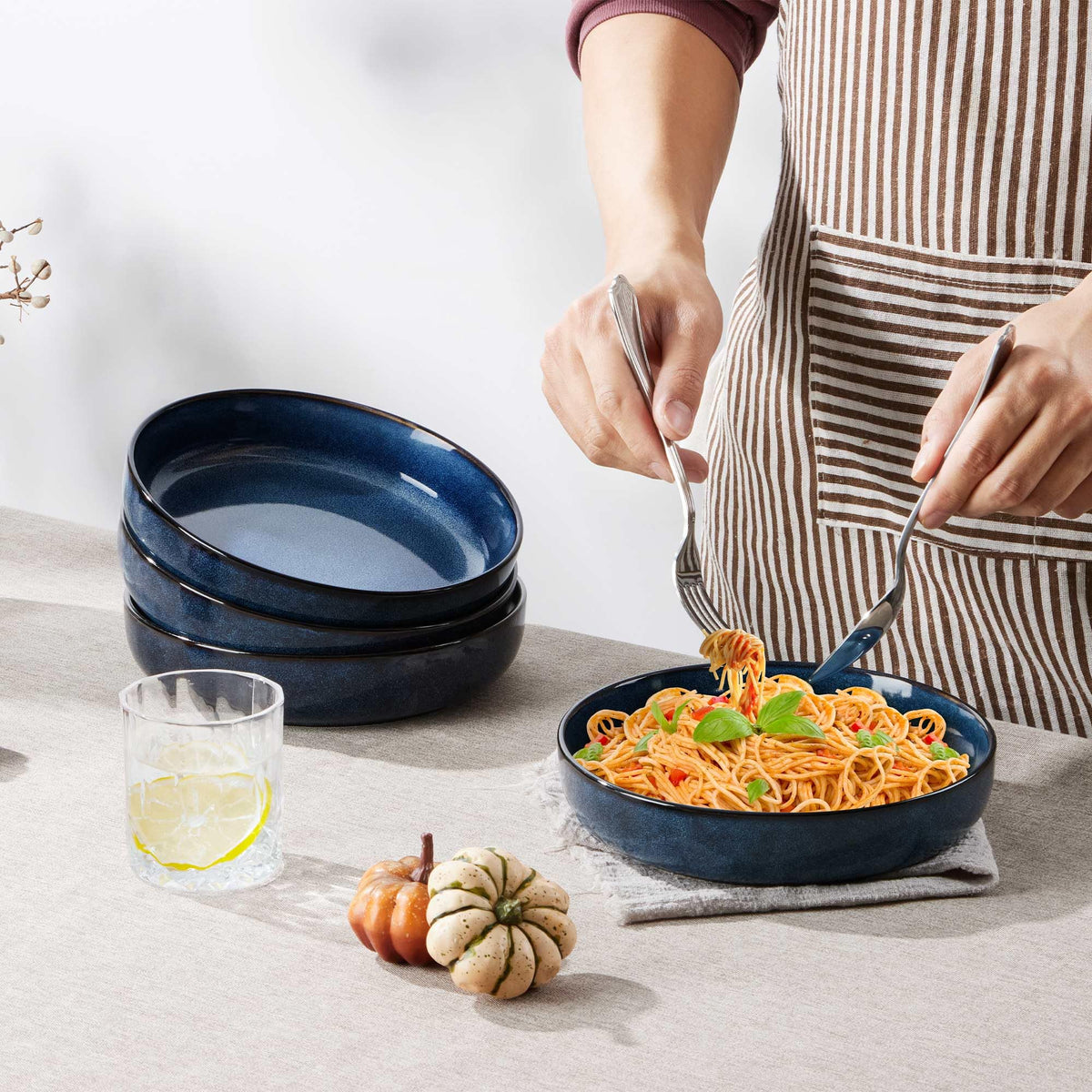 Stoneware Pasta Bowls Set of 4, 35oz Ceramic Bowls, Sapphire Blue H777